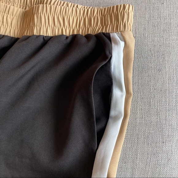 👖Another Story Ruched Black Ankle Pants Womens Size Medium 👖 - Picture 5 of 5